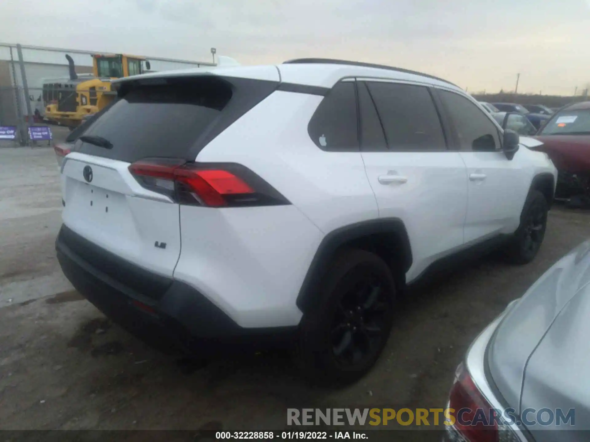 4 Фотография поврежденного автомобиля 2T3H1RFV4MC121933 TOYOTA RAV4 2021