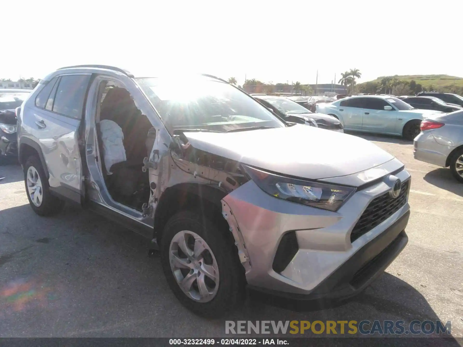 1 Photograph of a damaged car 2T3H1RFV4MC127845 TOYOTA RAV4 2021