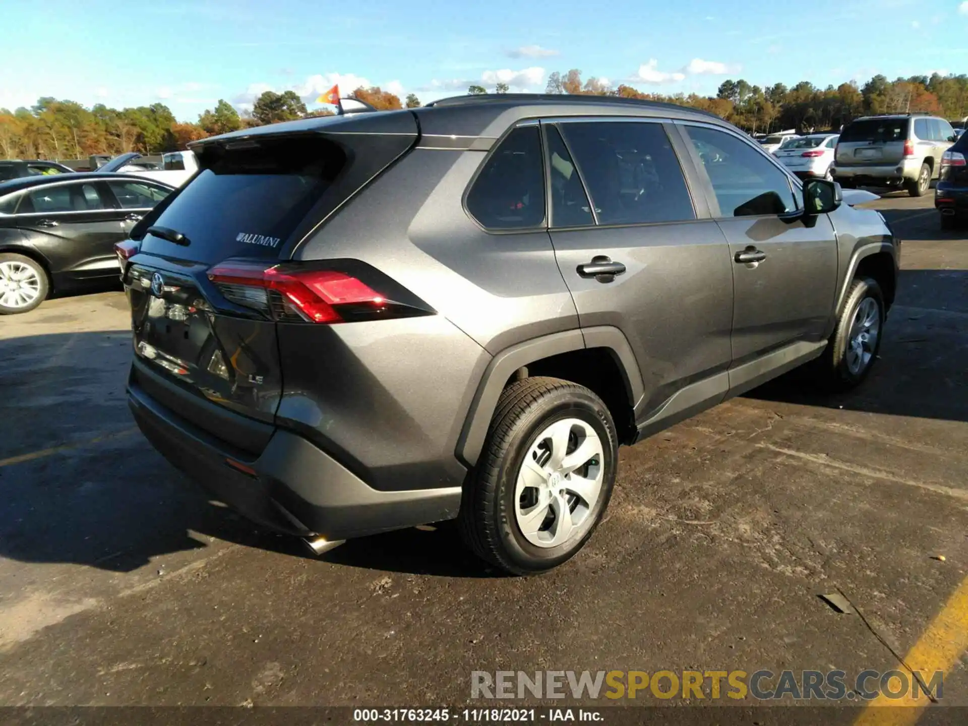 4 Photograph of a damaged car 2T3H1RFV4MC127862 TOYOTA RAV4 2021