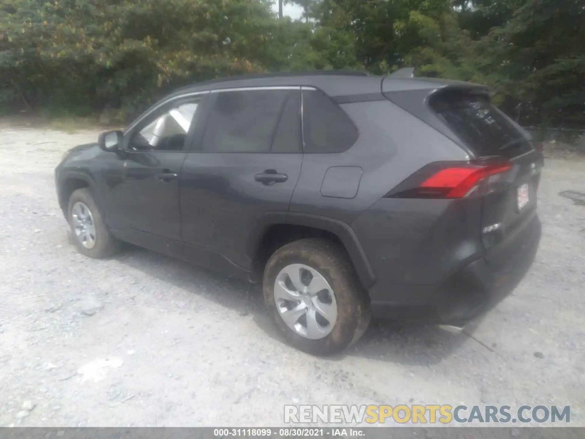 3 Photograph of a damaged car 2T3H1RFV4MC143348 TOYOTA RAV4 2021