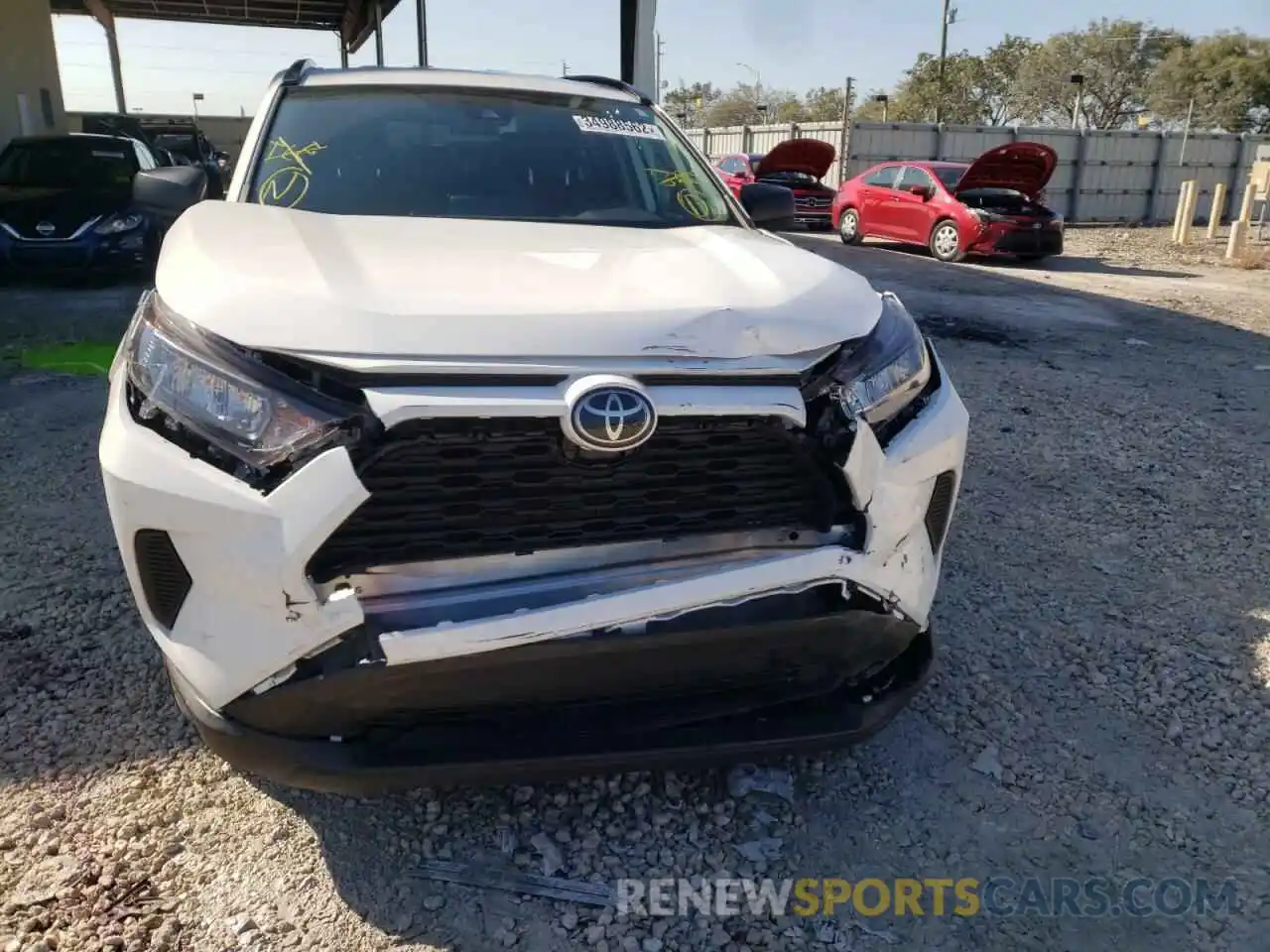 9 Photograph of a damaged car 2T3H1RFV4MC147464 TOYOTA RAV4 2021