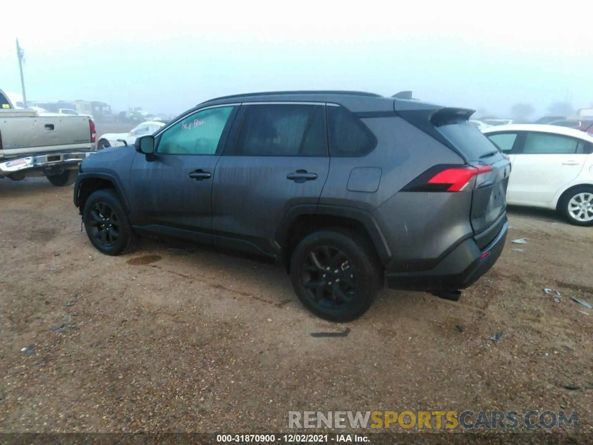 3 Фотография поврежденного автомобиля 2T3H1RFV4MC154687 TOYOTA RAV4 2021