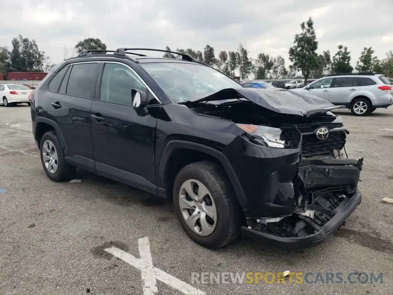 4 Photograph of a damaged car 2T3H1RFV4MC168749 TOYOTA RAV4 2021