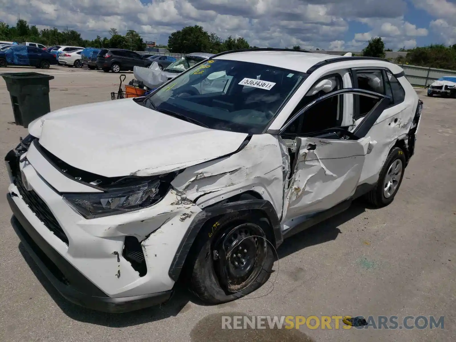 9 Photograph of a damaged car 2T3H1RFV4MW125253 TOYOTA RAV4 2021