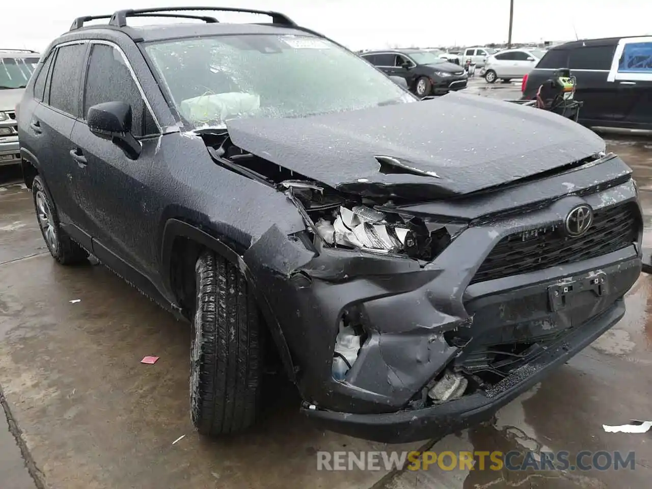 1 Photograph of a damaged car 2T3H1RFV5MC102694 TOYOTA RAV4 2021