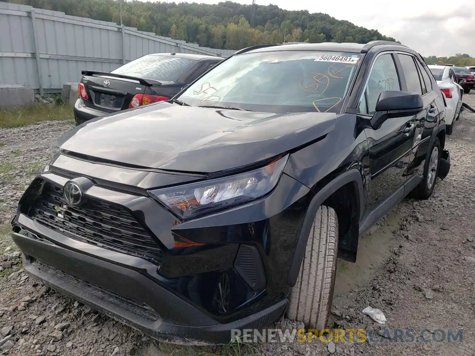 2 Photograph of a damaged car 2T3H1RFV5MC103814 TOYOTA RAV4 2021