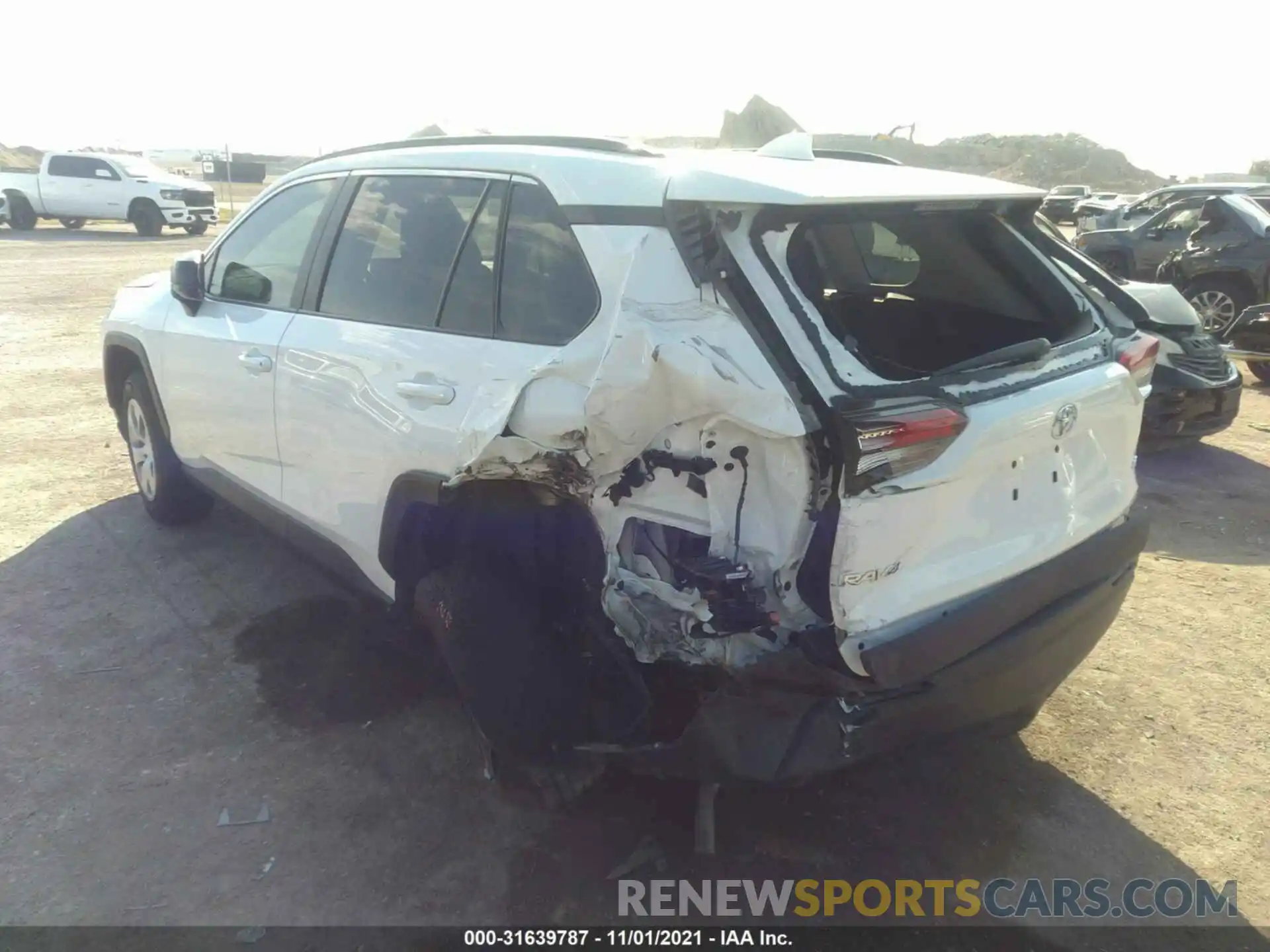 3 Photograph of a damaged car 2T3H1RFV5MC115624 TOYOTA RAV4 2021