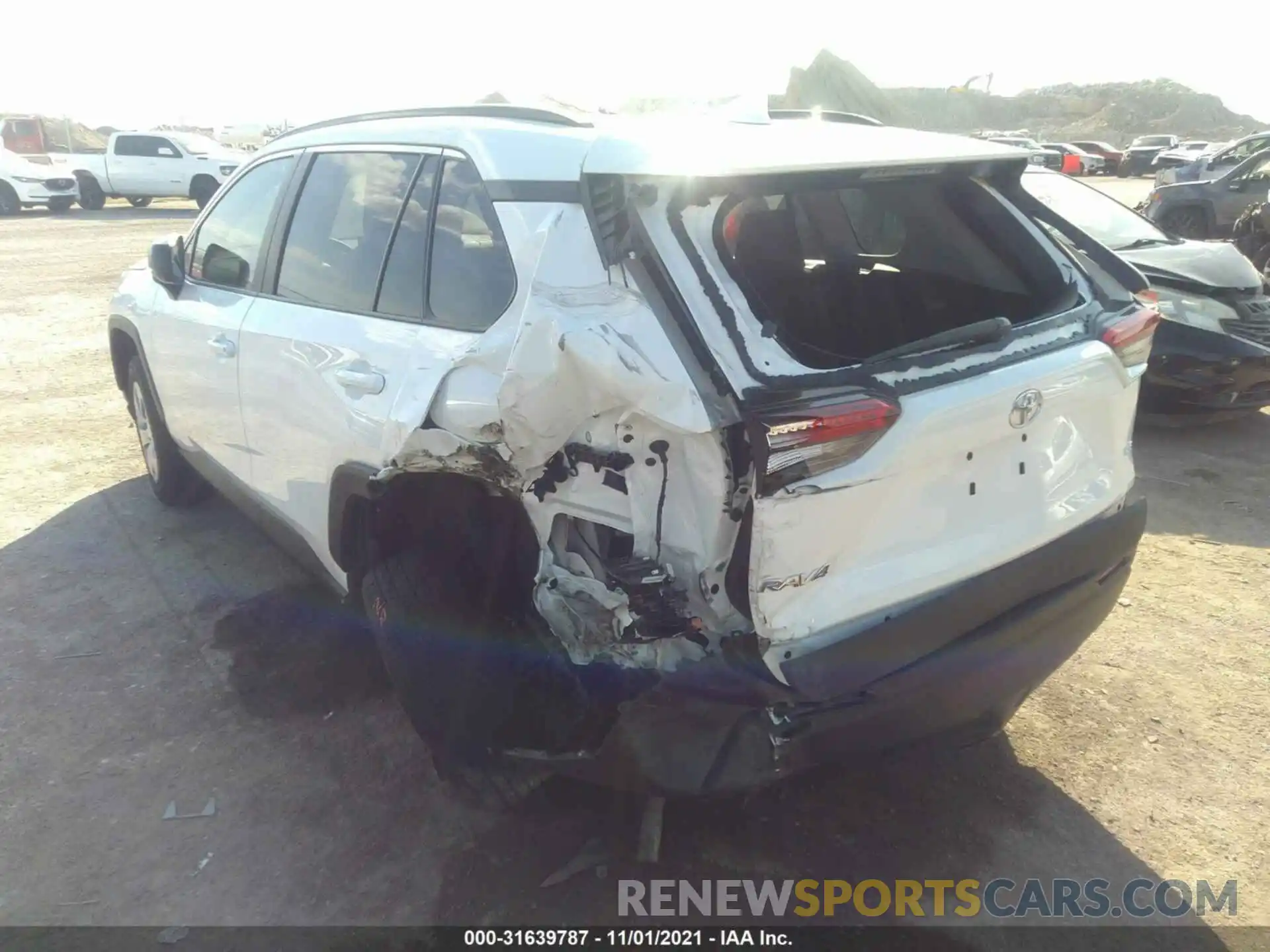 6 Photograph of a damaged car 2T3H1RFV5MC115624 TOYOTA RAV4 2021