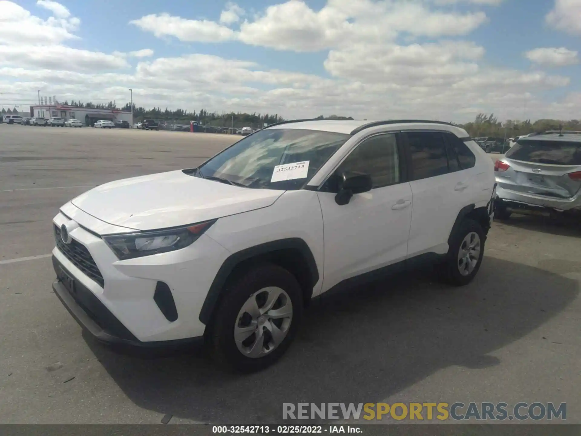 2 Photograph of a damaged car 2T3H1RFV5MC123979 TOYOTA RAV4 2021