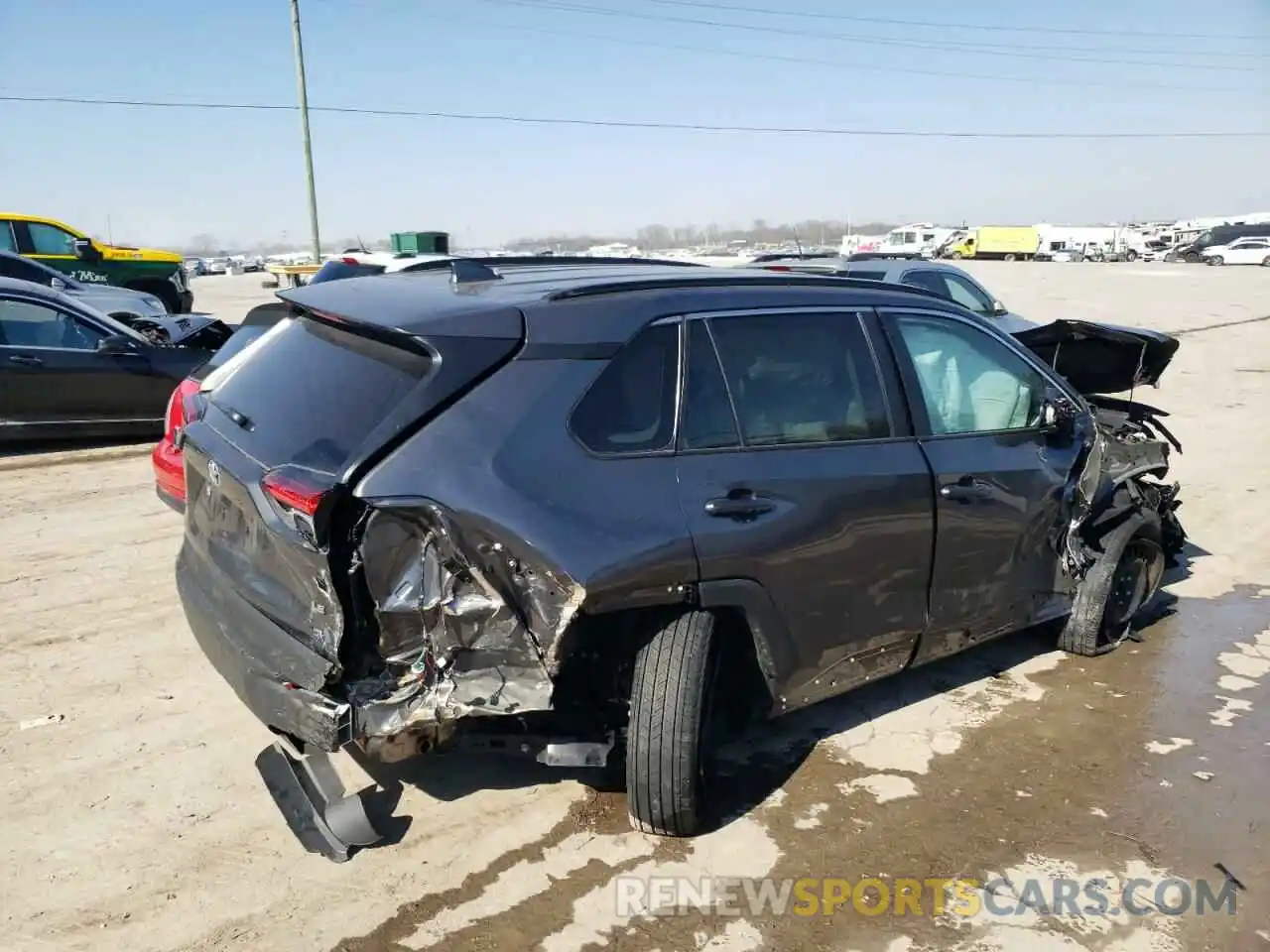 9 Photograph of a damaged car 2T3H1RFV5MC138451 TOYOTA RAV4 2021