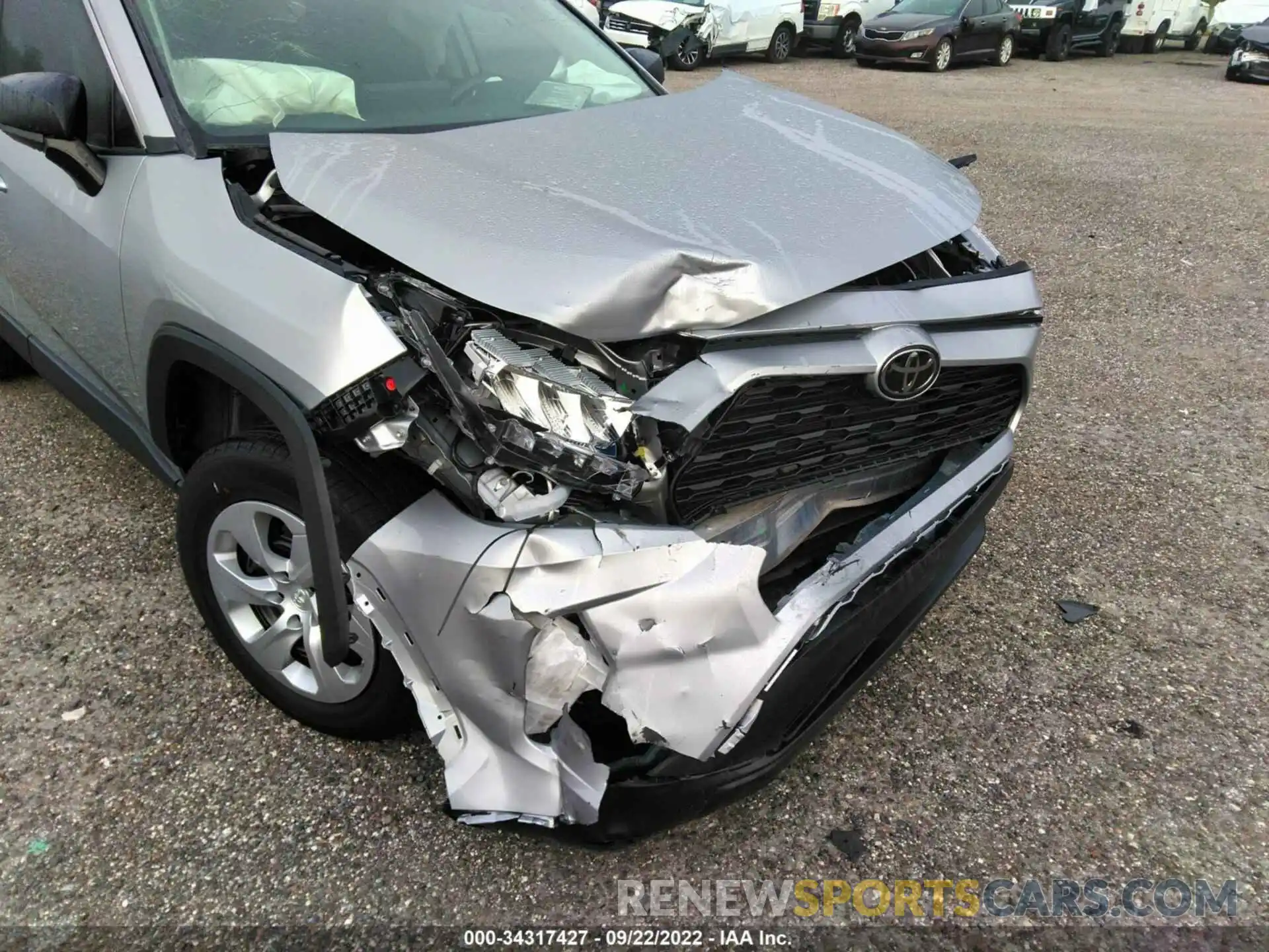 6 Photograph of a damaged car 2T3H1RFV5MC139339 TOYOTA RAV4 2021