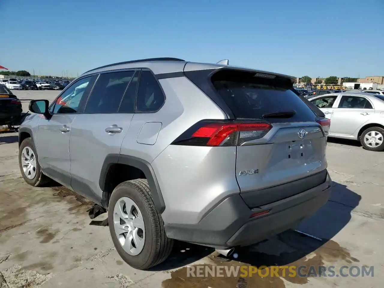 3 Photograph of a damaged car 2T3H1RFV5MC164337 TOYOTA RAV4 2021