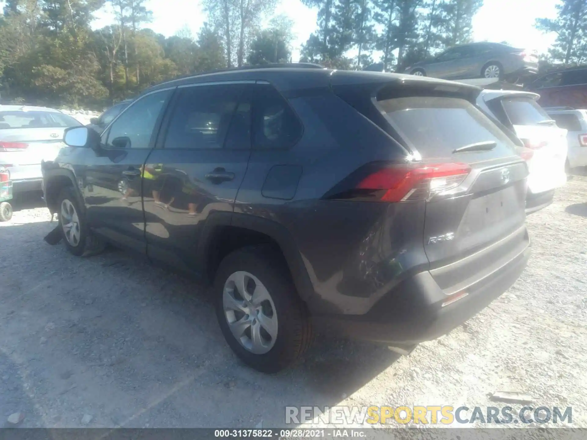 3 Photograph of a damaged car 2T3H1RFV5MW129358 TOYOTA RAV4 2021