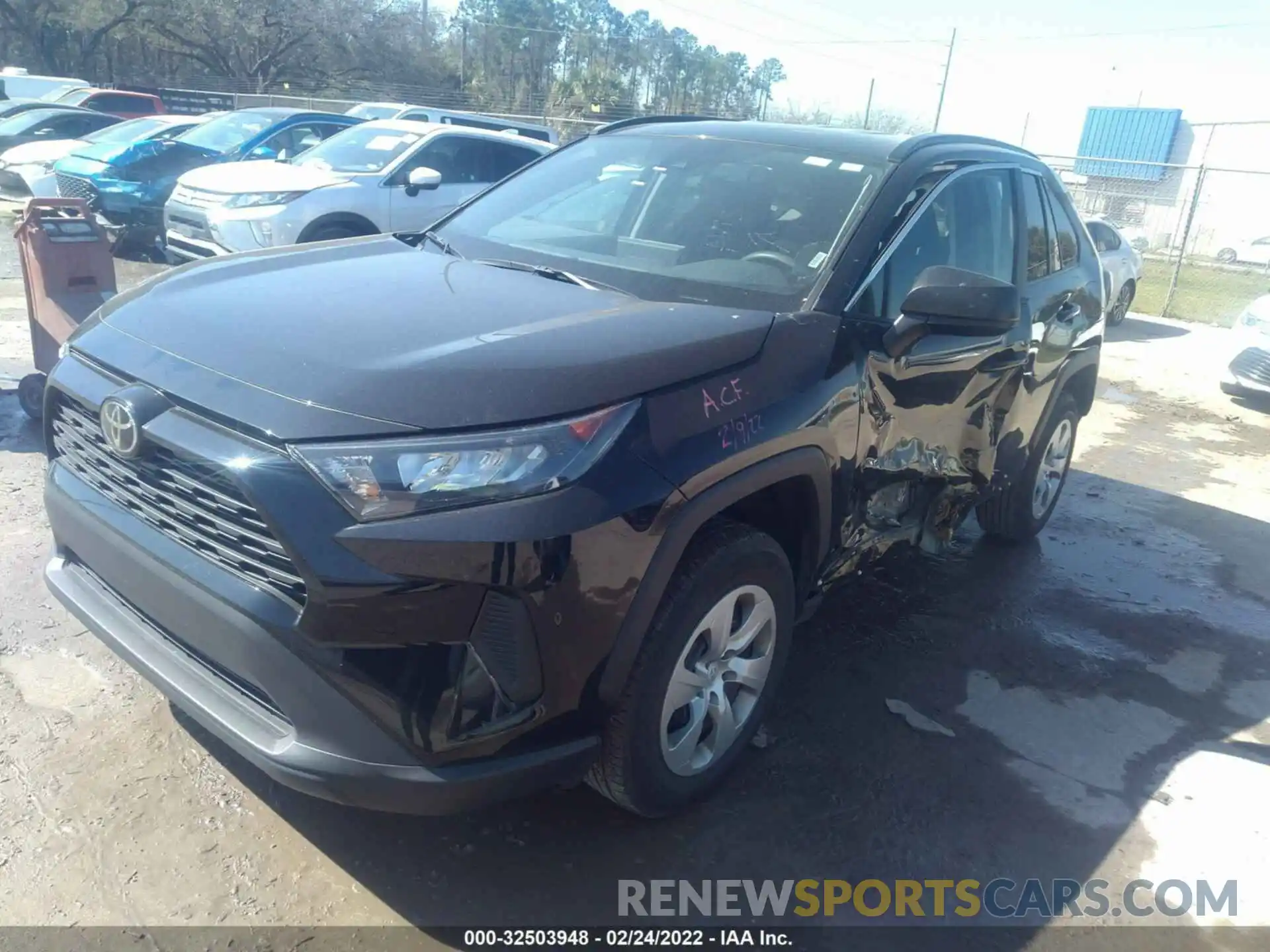 6 Photograph of a damaged car 2T3H1RFV5MW135659 TOYOTA RAV4 2021