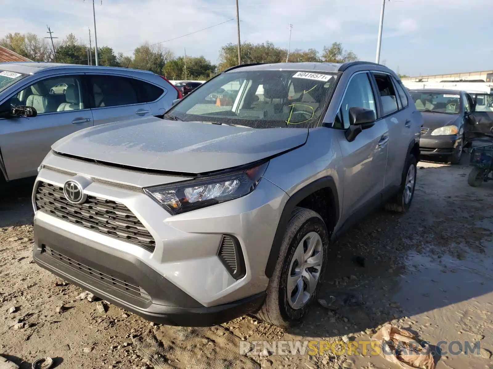 2 Photograph of a damaged car 2T3H1RFV5MW166930 TOYOTA RAV4 2021