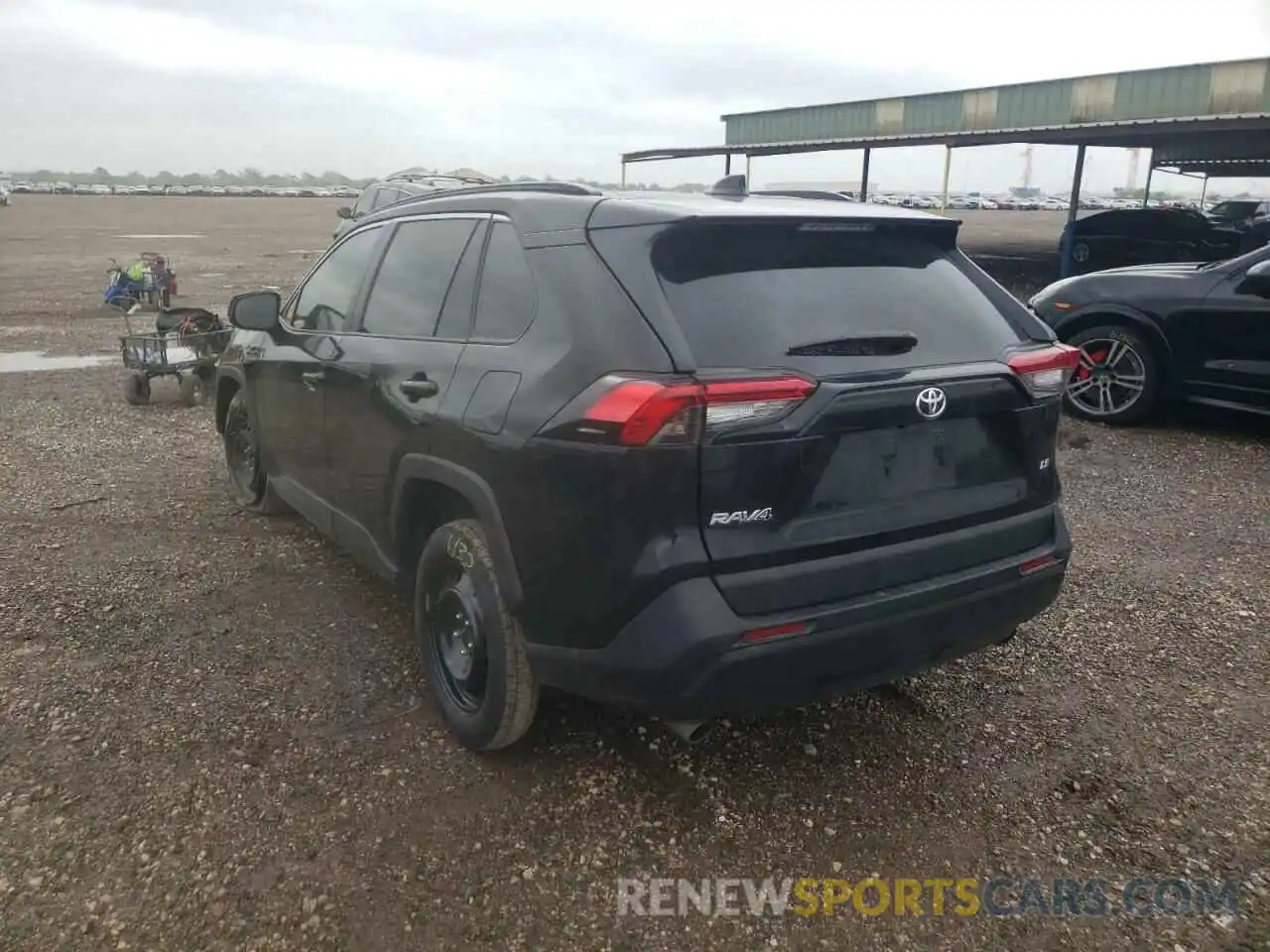 3 Photograph of a damaged car 2T3H1RFV6MC098963 TOYOTA RAV4 2021