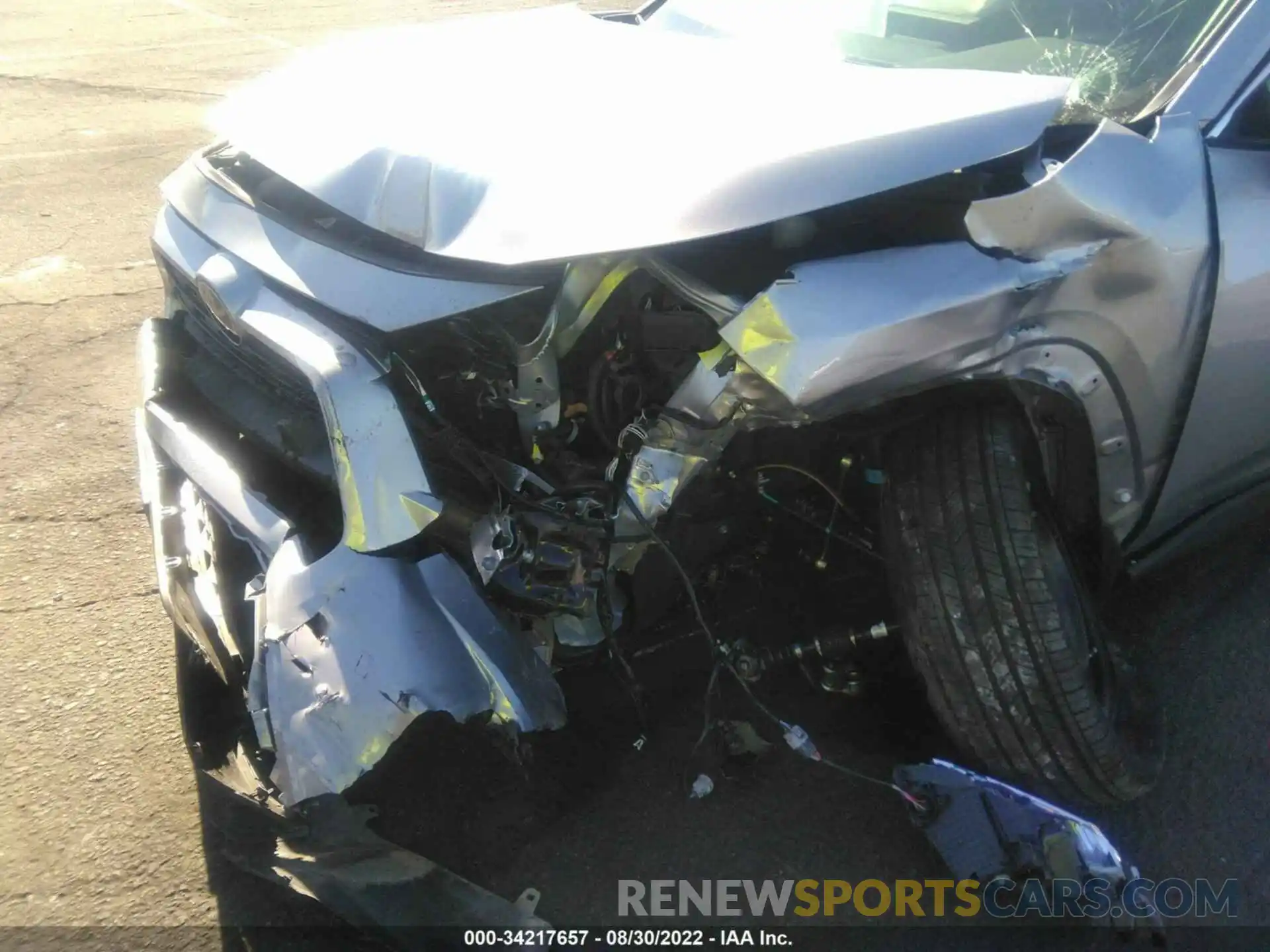 6 Photograph of a damaged car 2T3H1RFV6MC101070 TOYOTA RAV4 2021