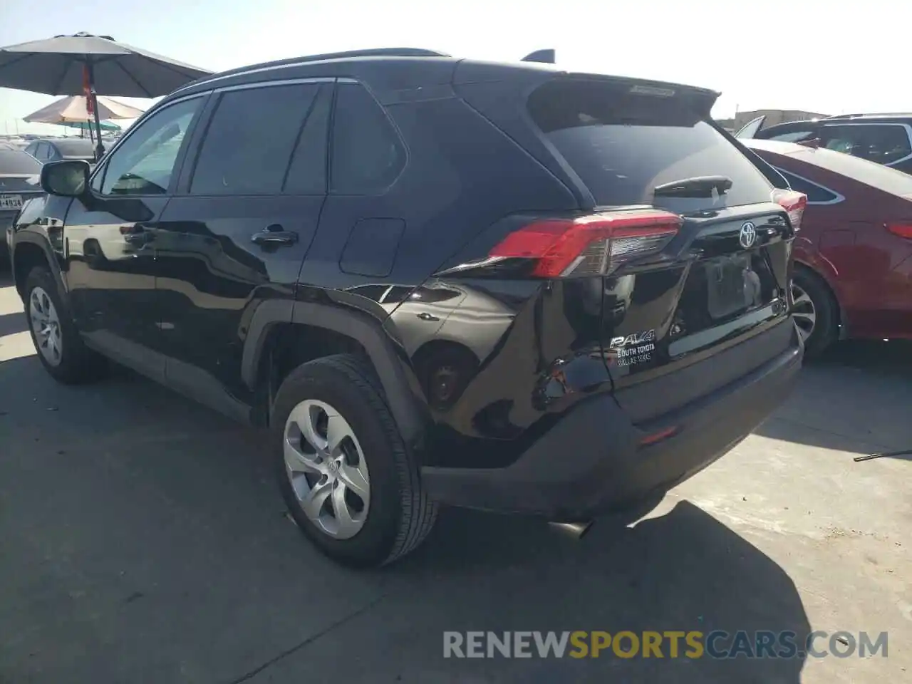 3 Photograph of a damaged car 2T3H1RFV6MC102655 TOYOTA RAV4 2021