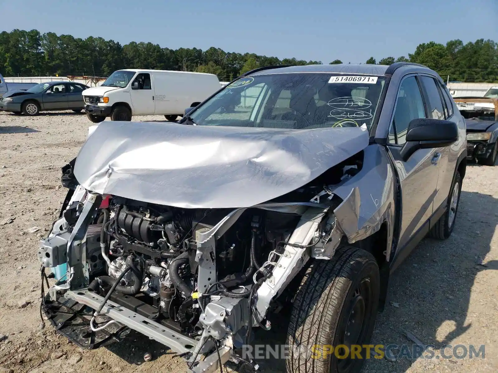 2 Photograph of a damaged car 2T3H1RFV6MC121917 TOYOTA RAV4 2021