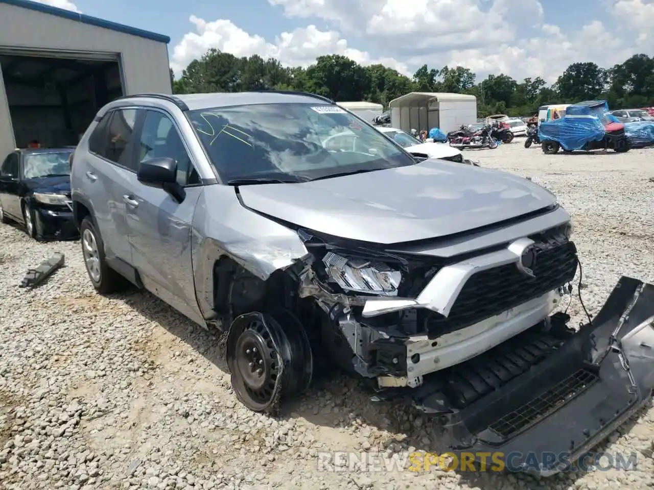 1 Photograph of a damaged car 2T3H1RFV6MC124221 TOYOTA RAV4 2021