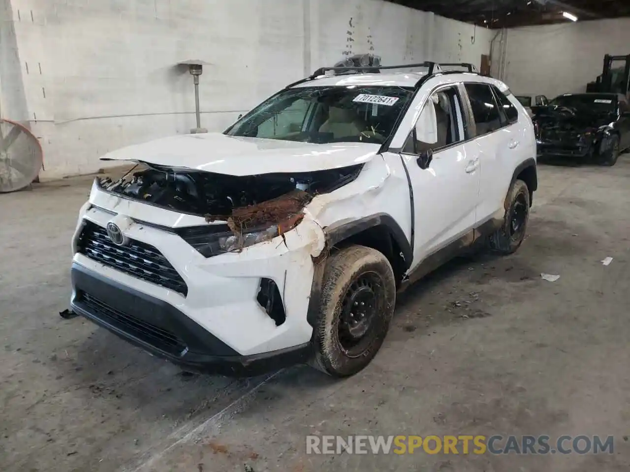 2 Photograph of a damaged car 2T3H1RFV6MC152164 TOYOTA RAV4 2021