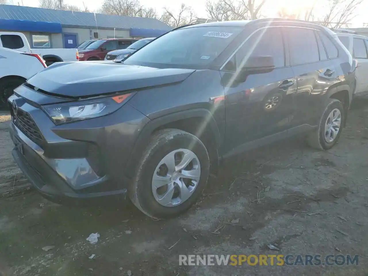 1 Photograph of a damaged car 2T3H1RFV6MC155257 TOYOTA RAV4 2021