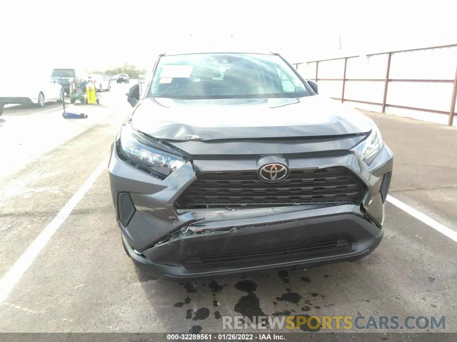 6 Photograph of a damaged car 2T3H1RFV6MC155999 TOYOTA RAV4 2021