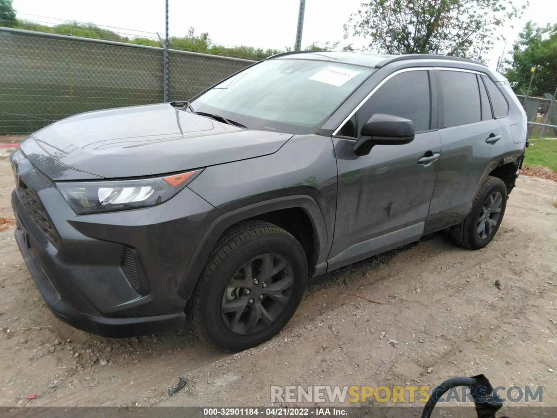 2 Photograph of a damaged car 2T3H1RFV6MC162810 TOYOTA RAV4 2021