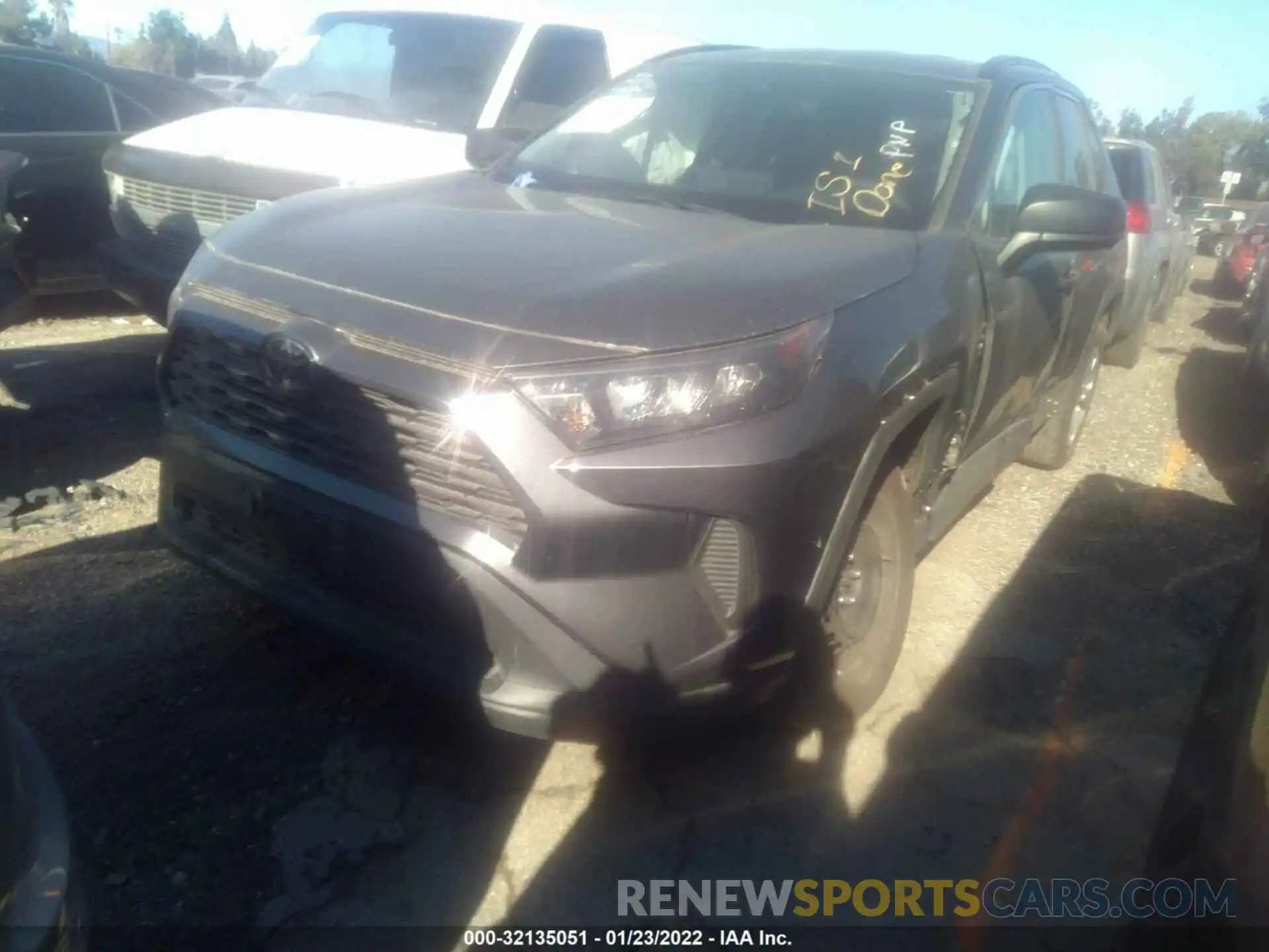 2 Photograph of a damaged car 2T3H1RFV6MW105778 TOYOTA RAV4 2021