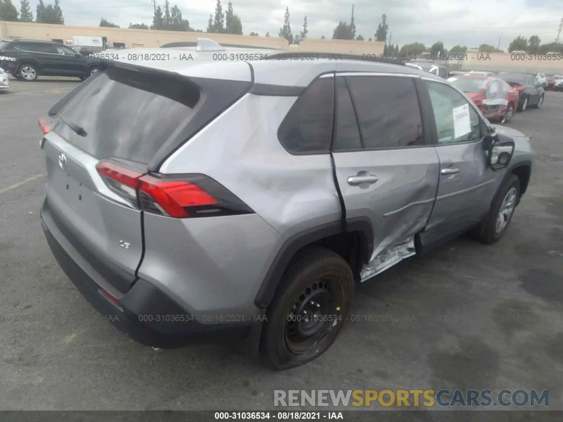 4 Photograph of a damaged car 2T3H1RFV6MW122452 TOYOTA RAV4 2021