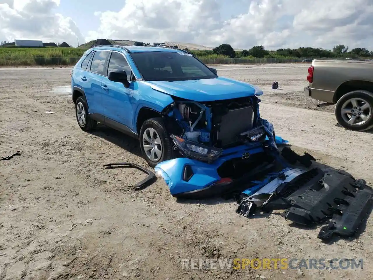 1 Photograph of a damaged car 2T3H1RFV6MW129448 TOYOTA RAV4 2021