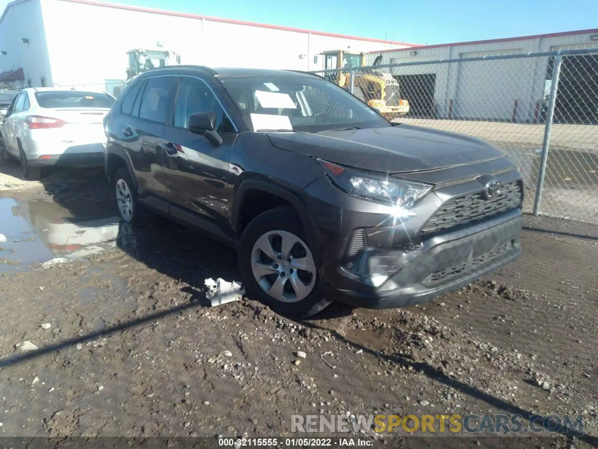 1 Photograph of a damaged car 2T3H1RFV6MW130518 TOYOTA RAV4 2021