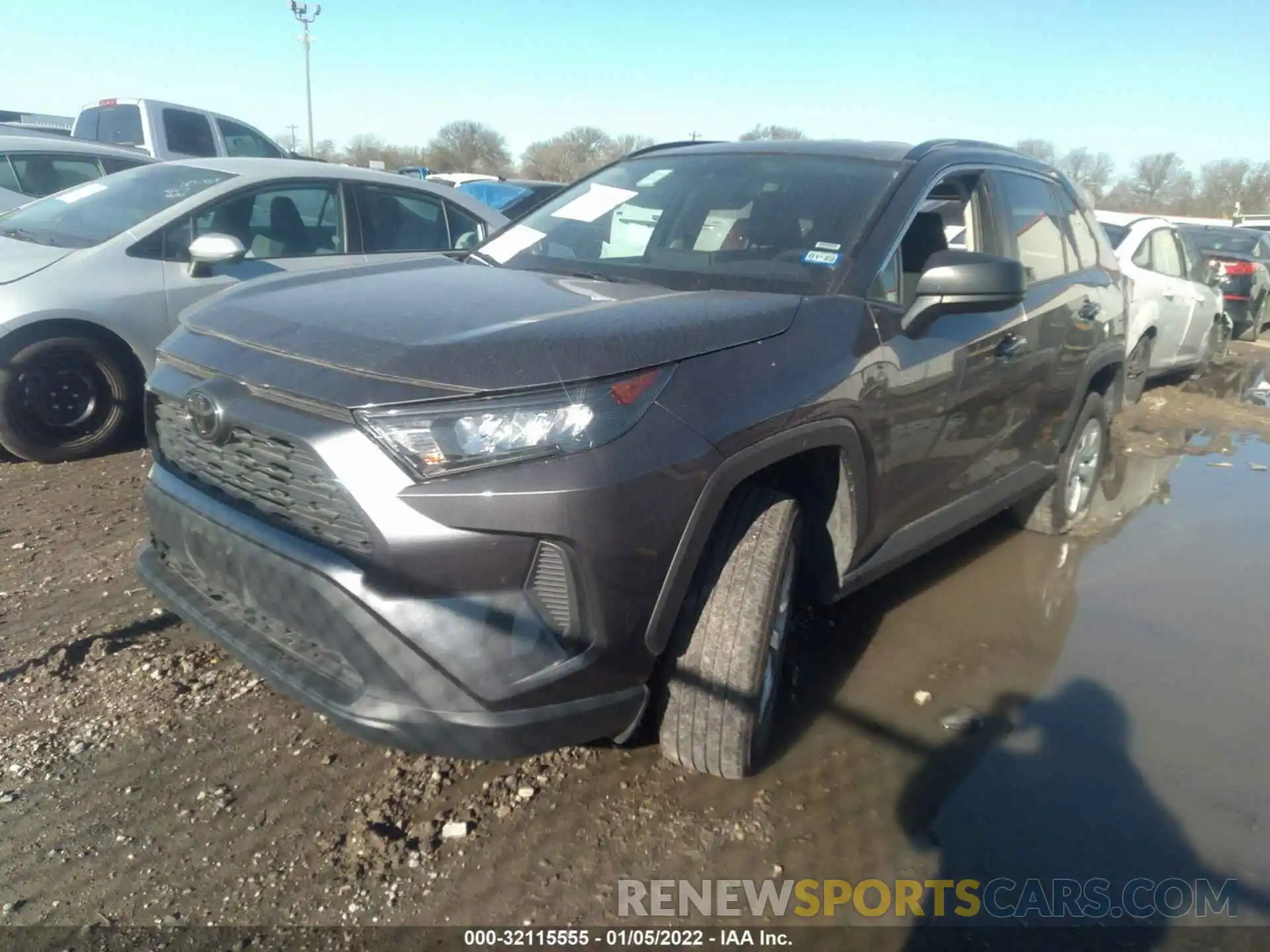 2 Photograph of a damaged car 2T3H1RFV6MW130518 TOYOTA RAV4 2021