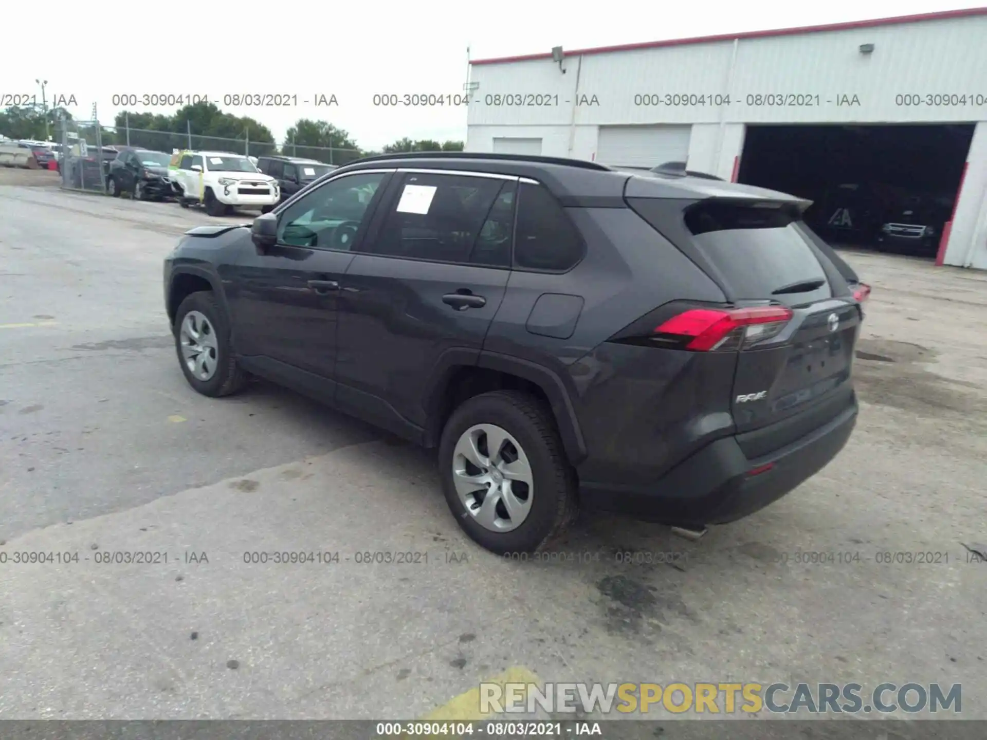 3 Photograph of a damaged car 2T3H1RFV6MW135881 TOYOTA RAV4 2021