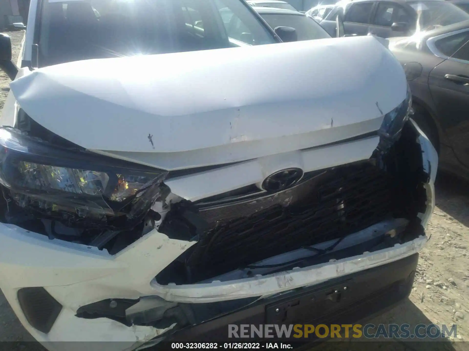 6 Photograph of a damaged car 2T3H1RFV6MW143995 TOYOTA RAV4 2021