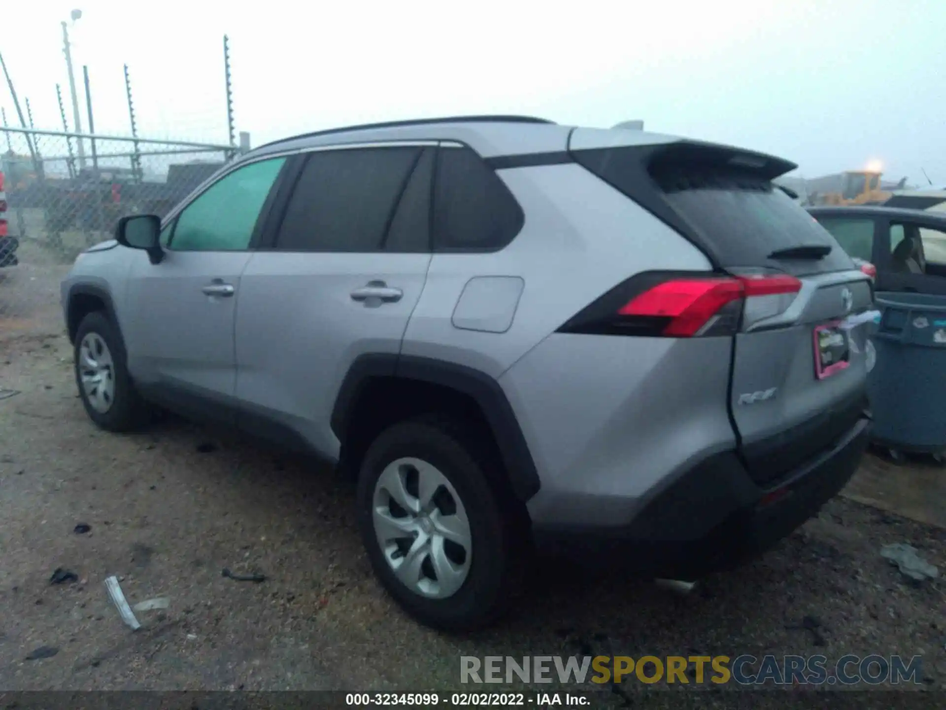 3 Photograph of a damaged car 2T3H1RFV6MW176771 TOYOTA RAV4 2021