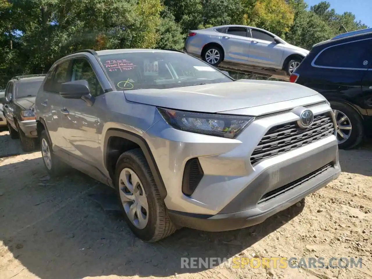 1 Photograph of a damaged car 2T3H1RFV7MC094601 TOYOTA RAV4 2021