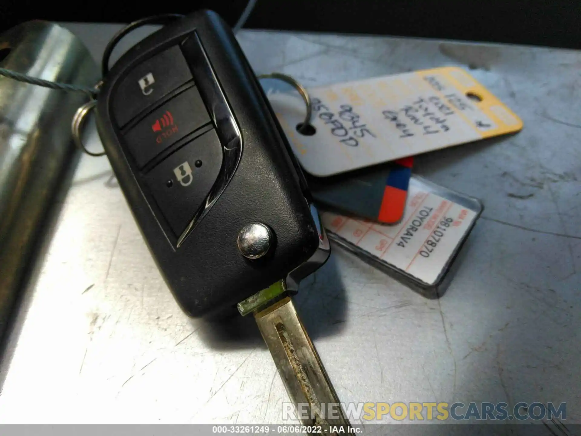 11 Photograph of a damaged car 2T3H1RFV7MC099345 TOYOTA RAV4 2021