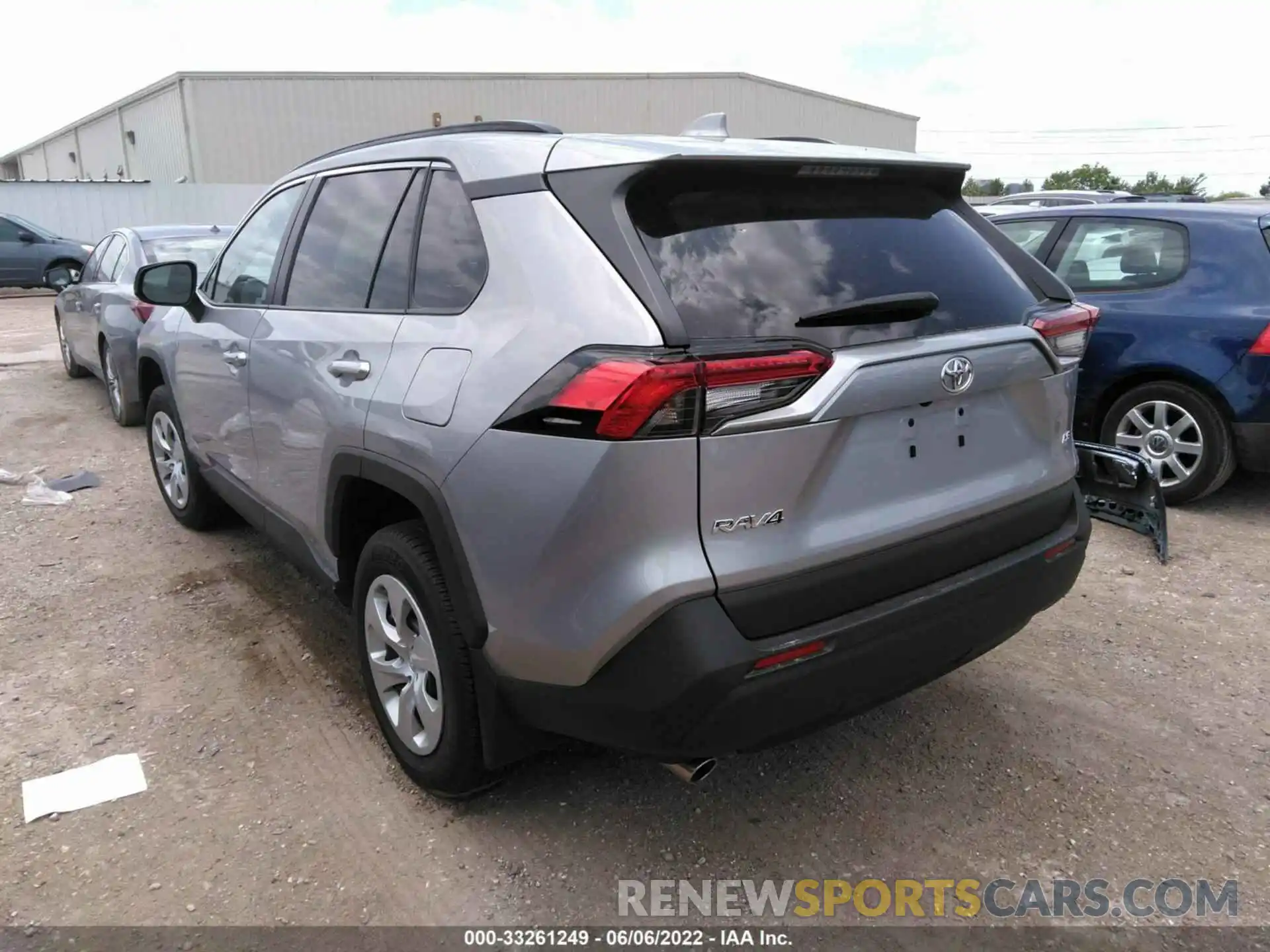 3 Photograph of a damaged car 2T3H1RFV7MC099345 TOYOTA RAV4 2021