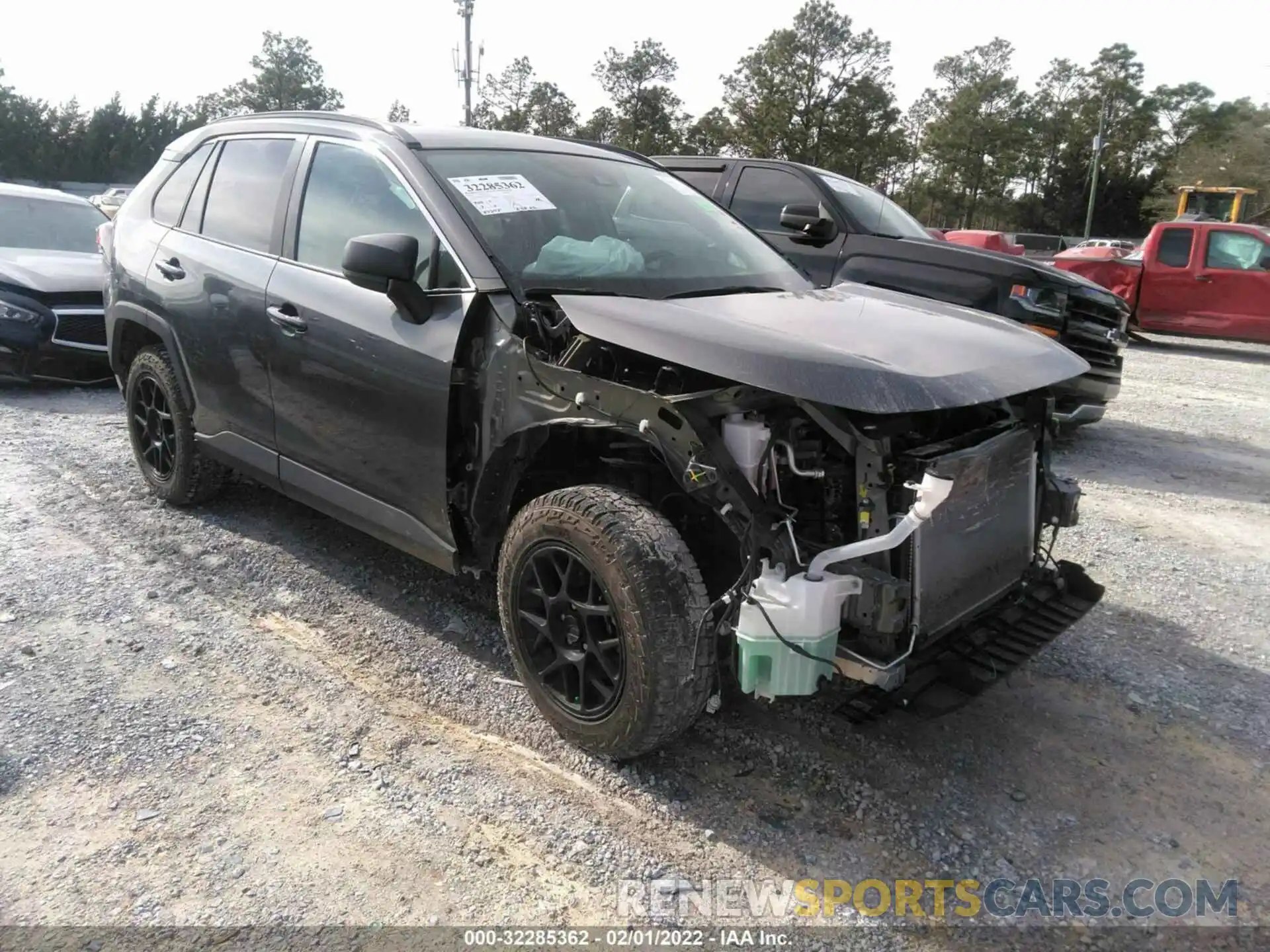 1 Photograph of a damaged car 2T3H1RFV7MC106925 TOYOTA RAV4 2021