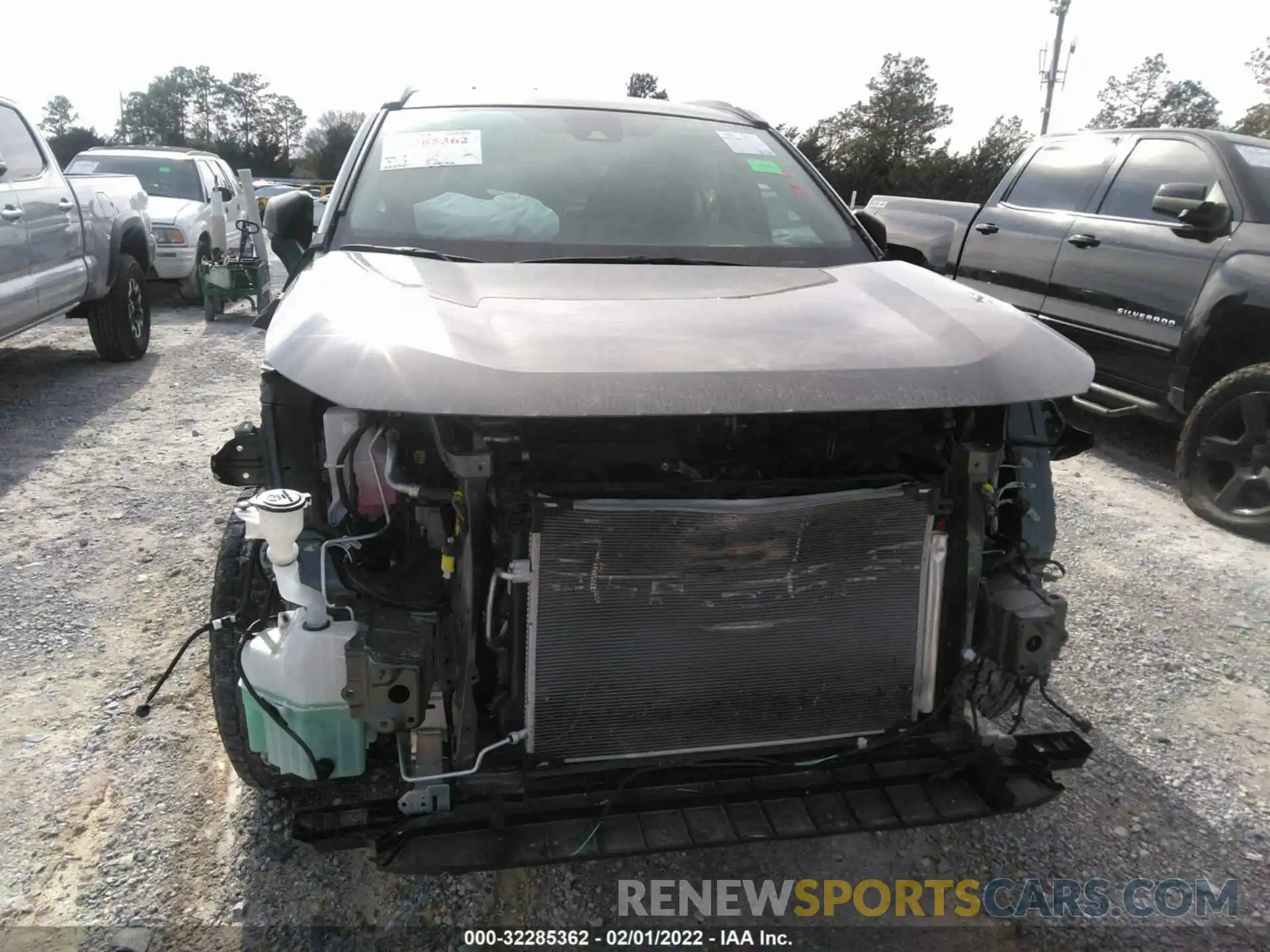 6 Photograph of a damaged car 2T3H1RFV7MC106925 TOYOTA RAV4 2021