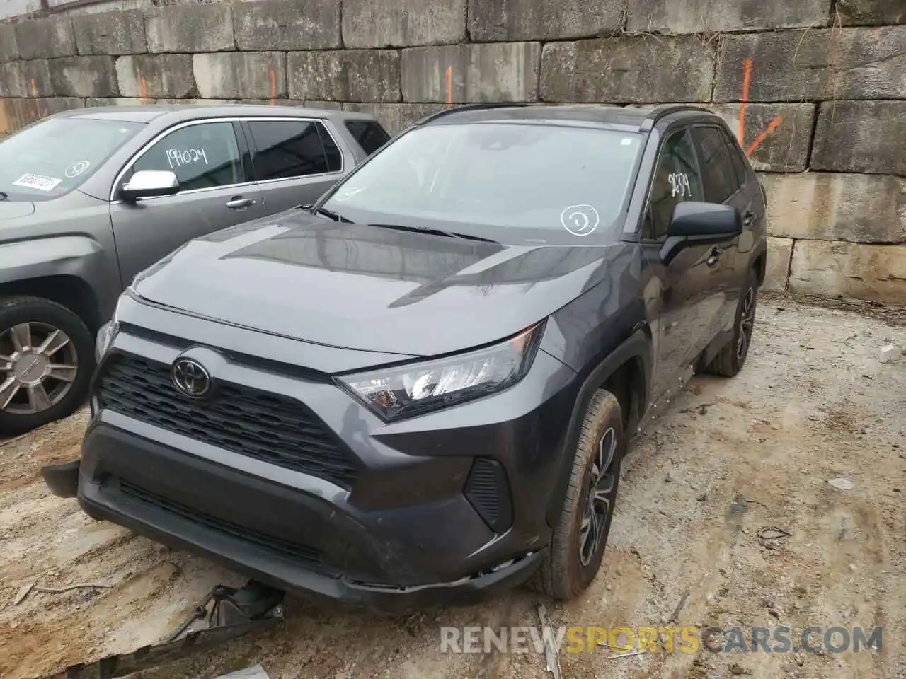 2 Photograph of a damaged car 2T3H1RFV7MC109064 TOYOTA RAV4 2021