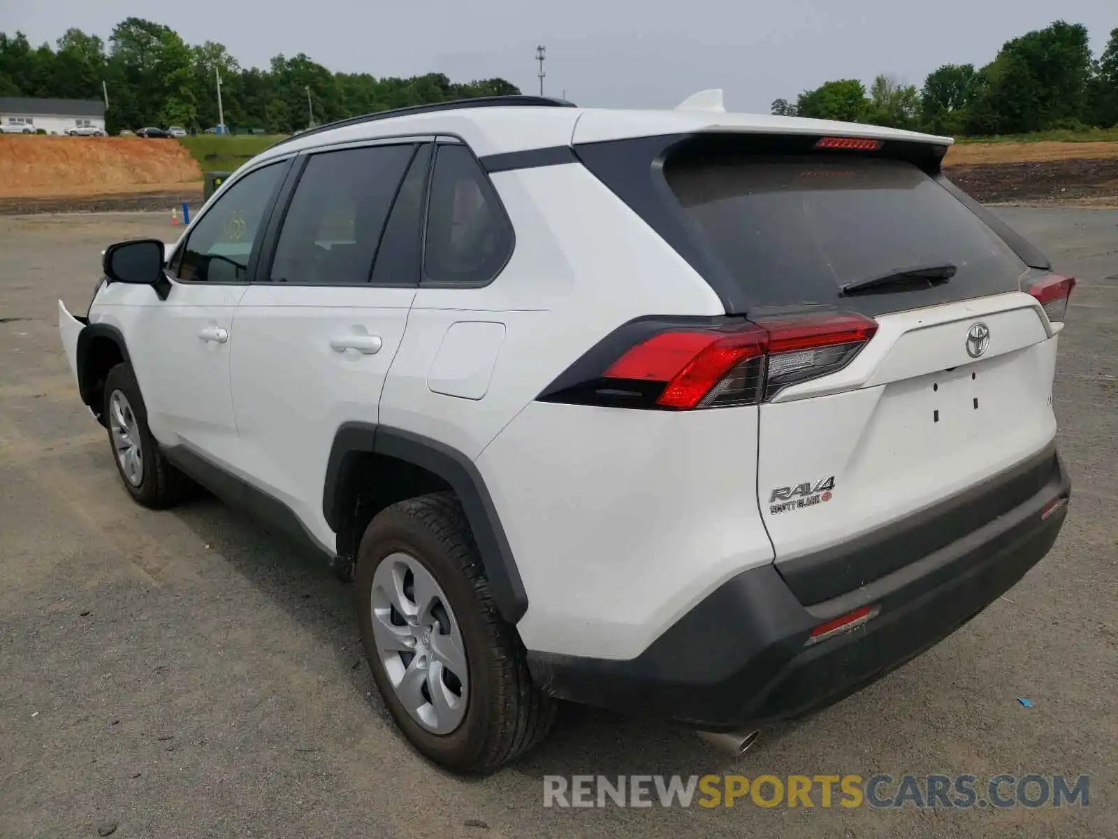 3 Photograph of a damaged car 2T3H1RFV7MC115849 TOYOTA RAV4 2021