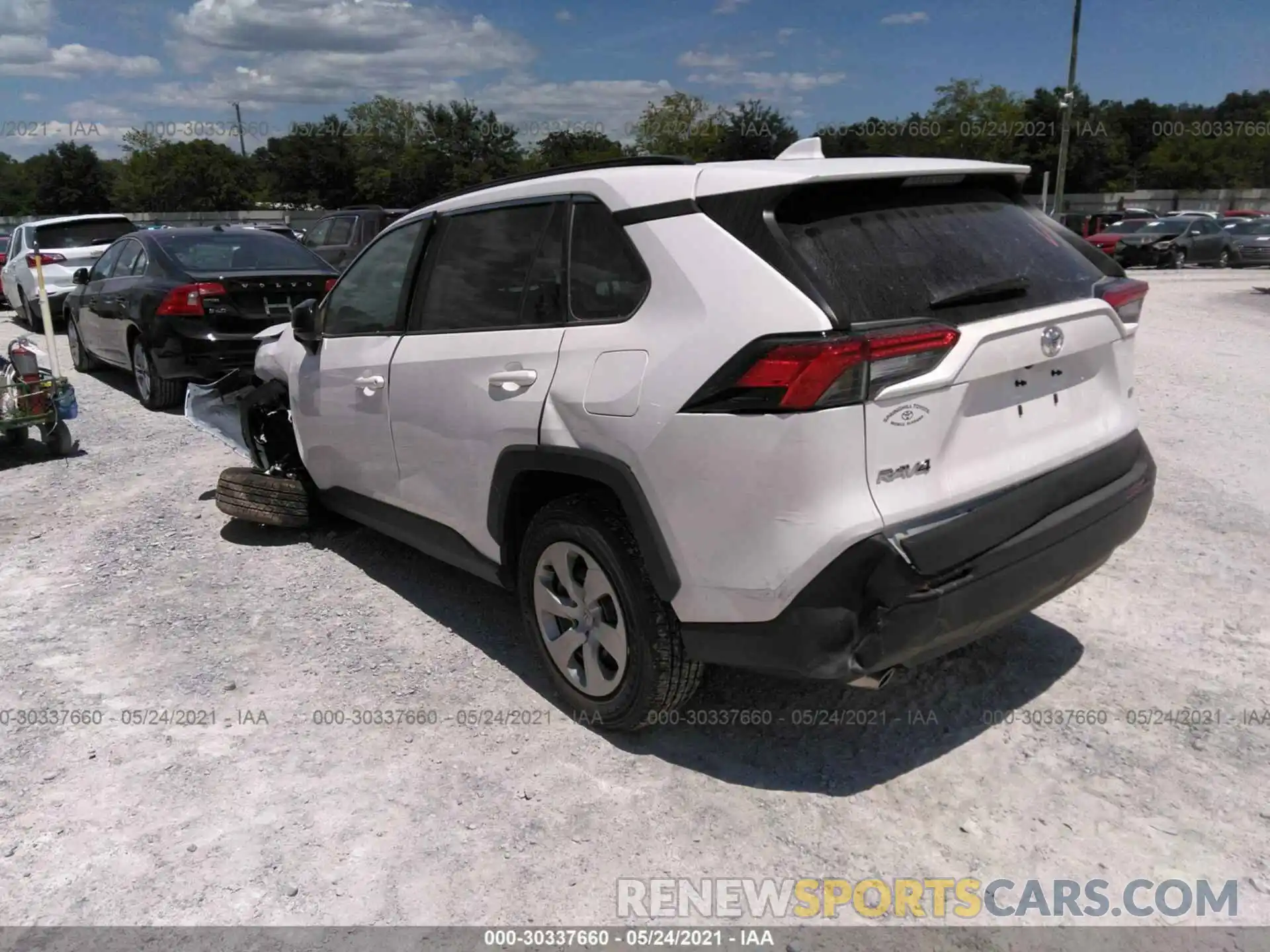 3 Фотография поврежденного автомобиля 2T3H1RFV7MC120758 TOYOTA RAV4 2021