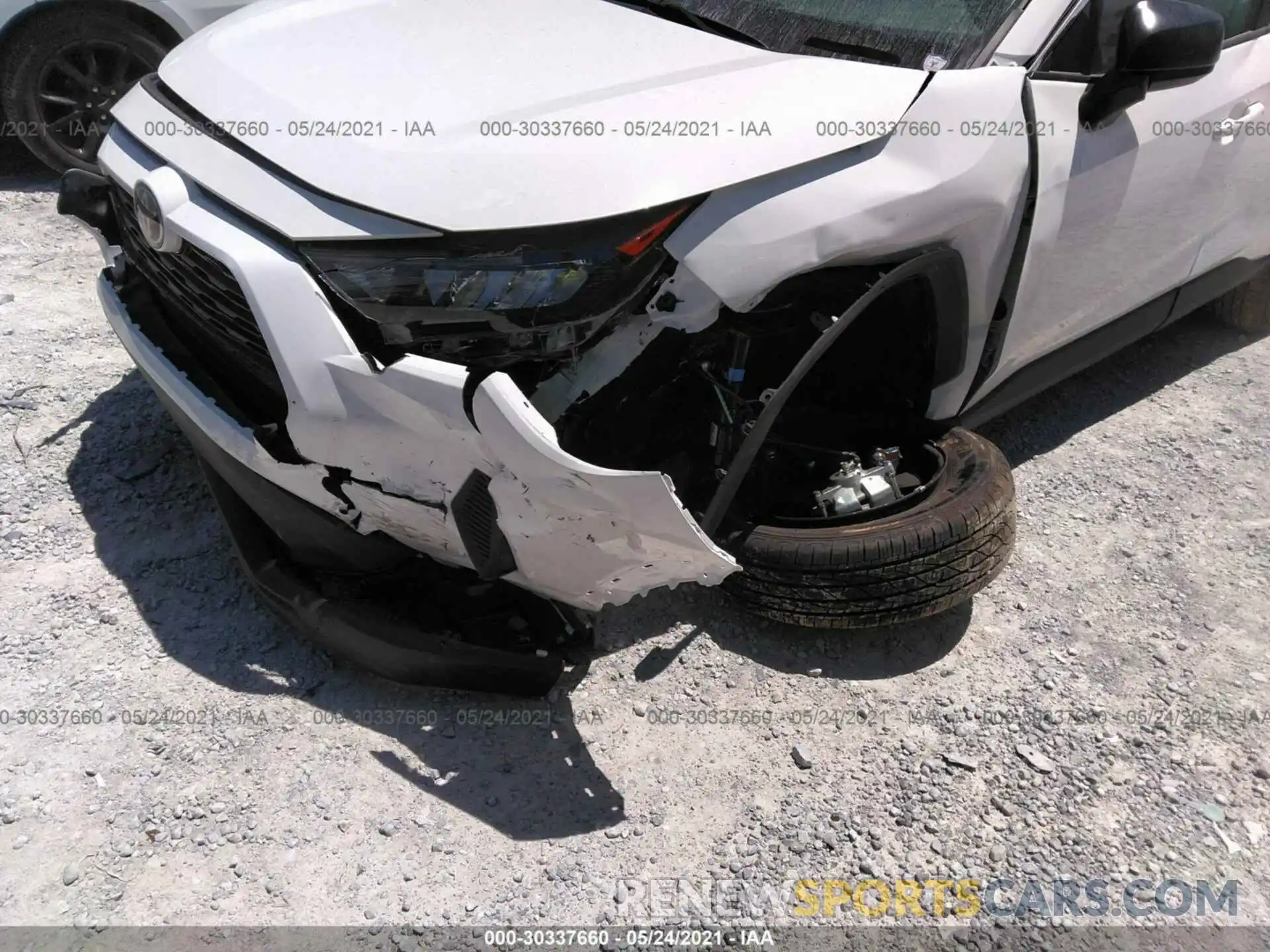 6 Photograph of a damaged car 2T3H1RFV7MC120758 TOYOTA RAV4 2021