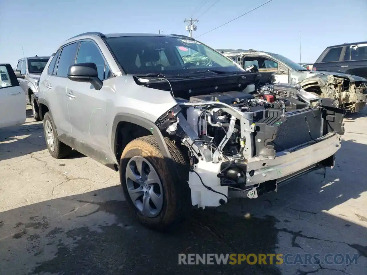 1 Photograph of a damaged car 2T3H1RFV7MC122557 TOYOTA RAV4 2021