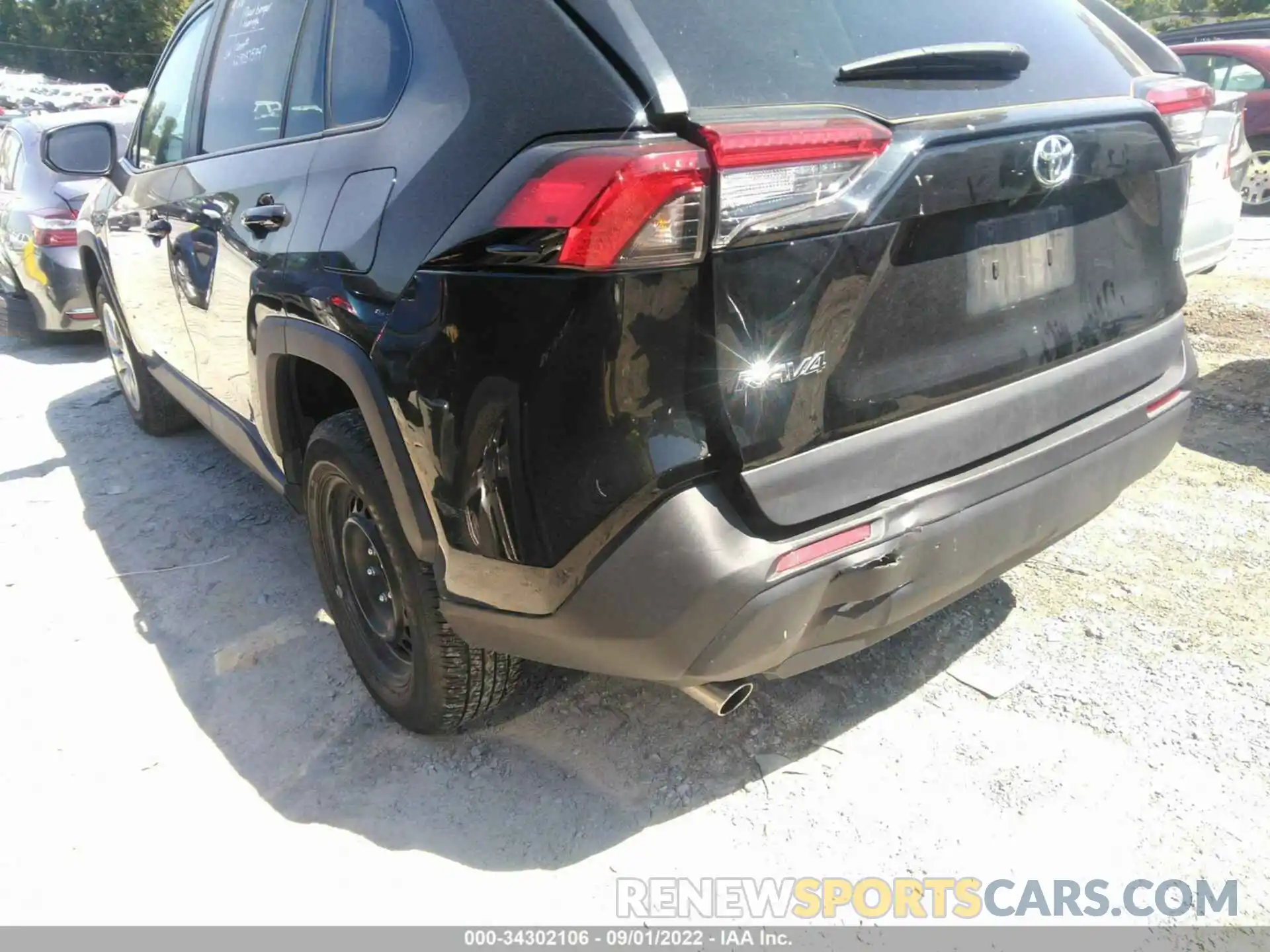 6 Фотография поврежденного автомобиля 2T3H1RFV7MC124390 TOYOTA RAV4 2021