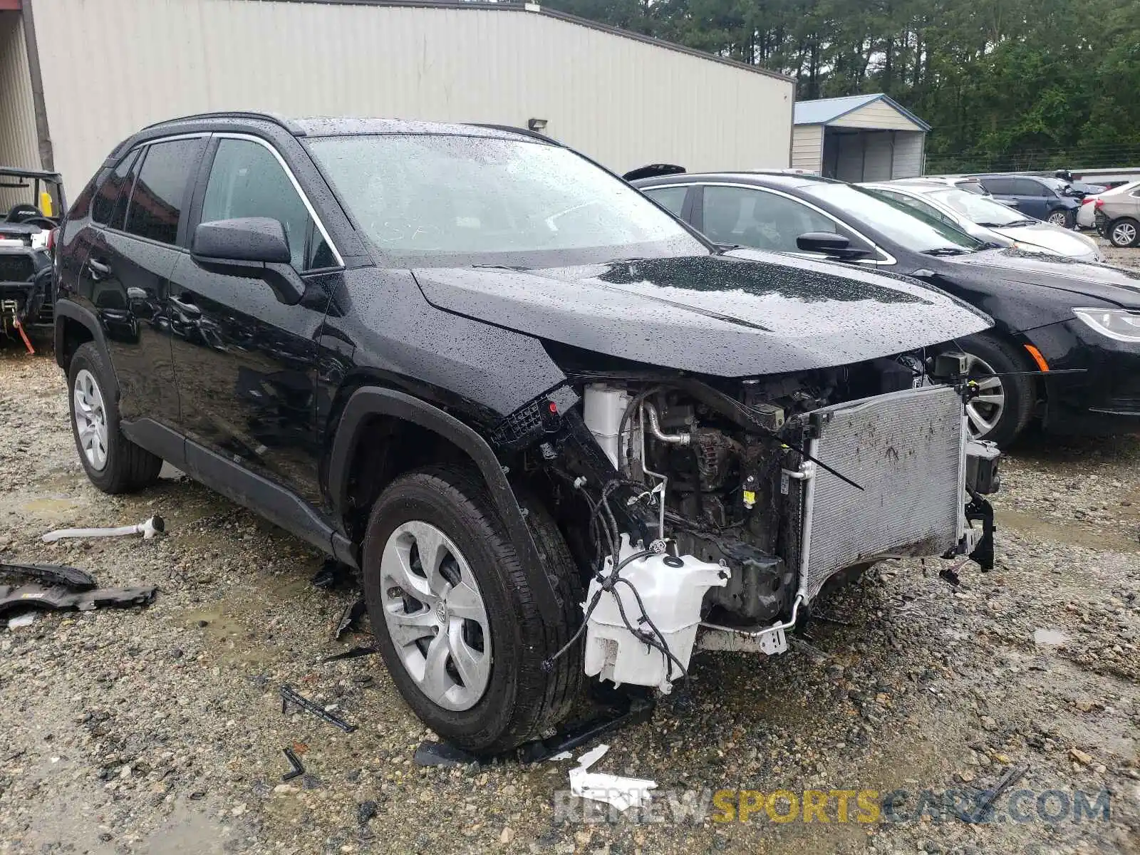 1 Photograph of a damaged car 2T3H1RFV7MC125586 TOYOTA RAV4 2021