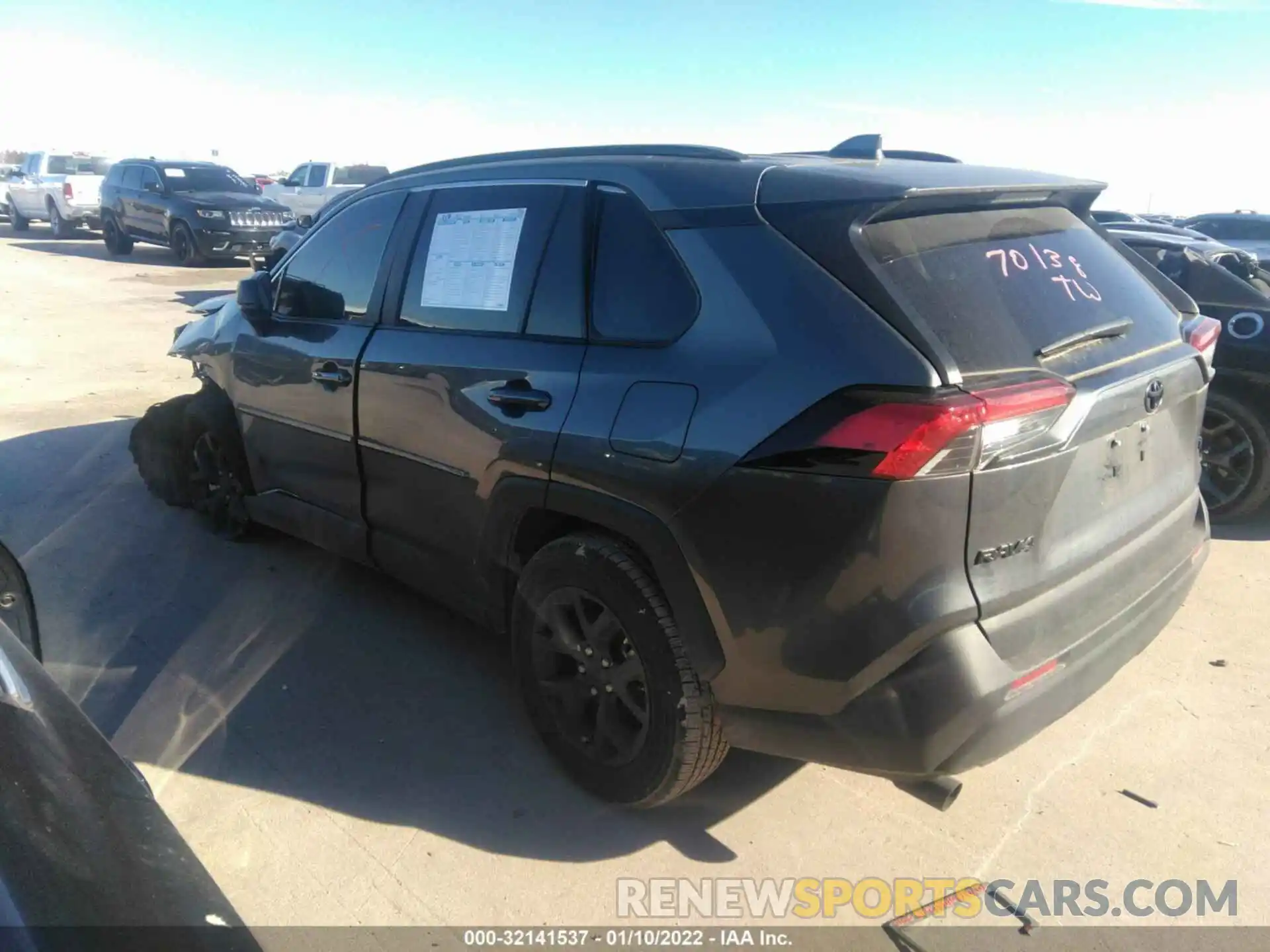 3 Photograph of a damaged car 2T3H1RFV7MC135499 TOYOTA RAV4 2021