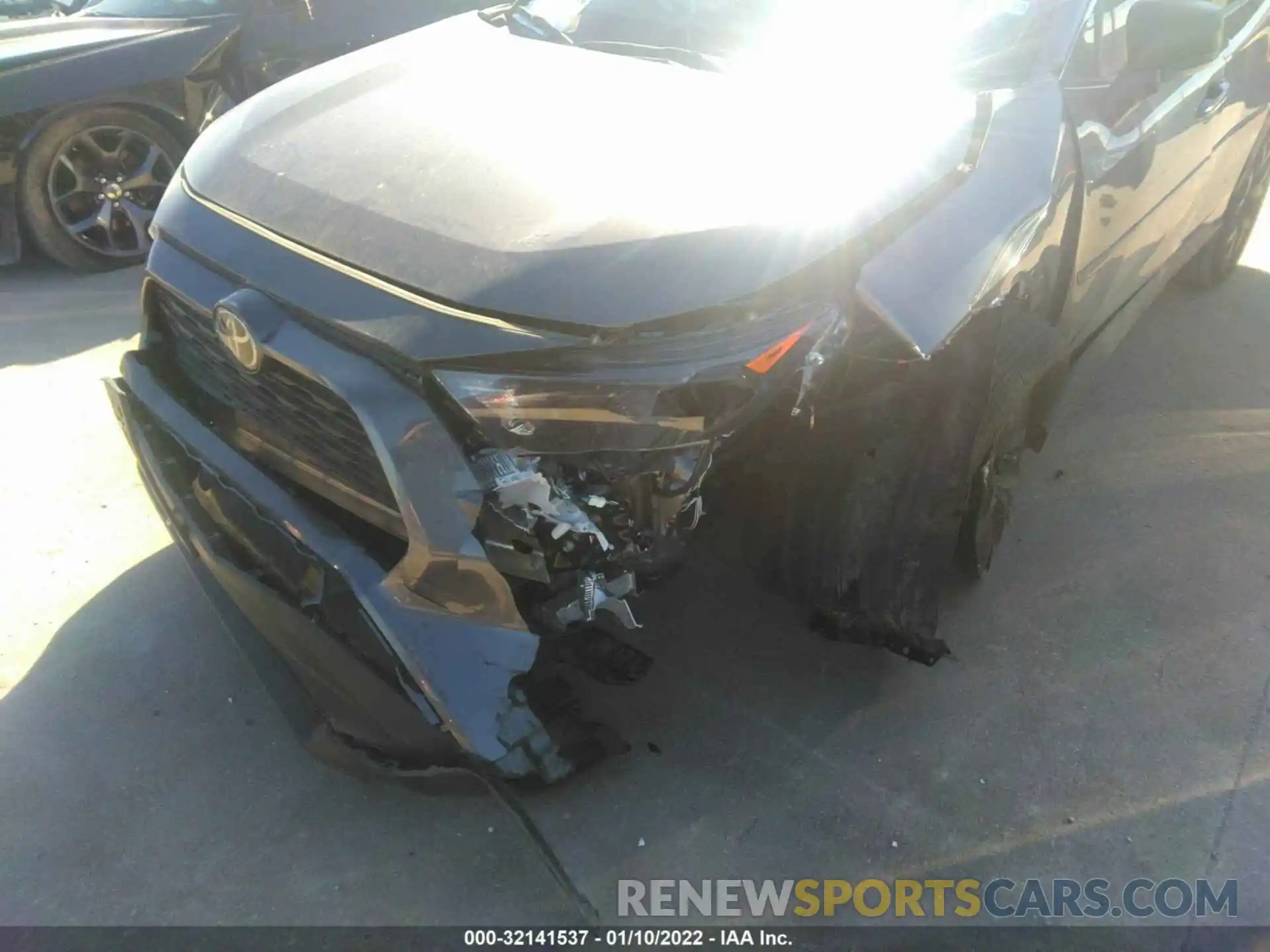 6 Photograph of a damaged car 2T3H1RFV7MC135499 TOYOTA RAV4 2021